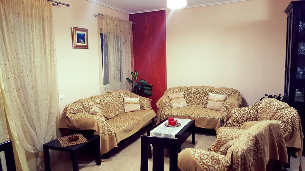 Apartment Angel Sarandë Exteriör bild